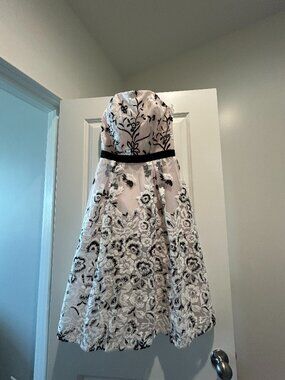 Miss Selfridge Strapless Floral Lace Dress in Size 4